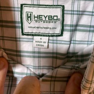 HEYBO OUTDOORS MEN'S SZ SMALL LONG SLEEVE SHIRT